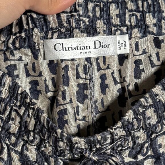 Dior Chez Moi Oblique Navy Blue Beige Silk Shorts - Picture 5 of 9